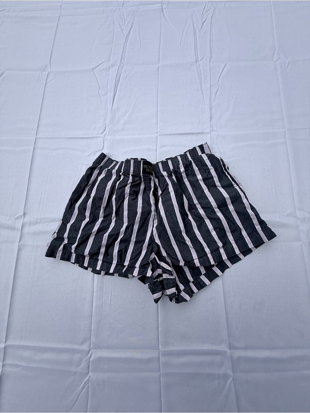 #34 Victoria secret Women's Striped Black & White Casual Shorts size Small